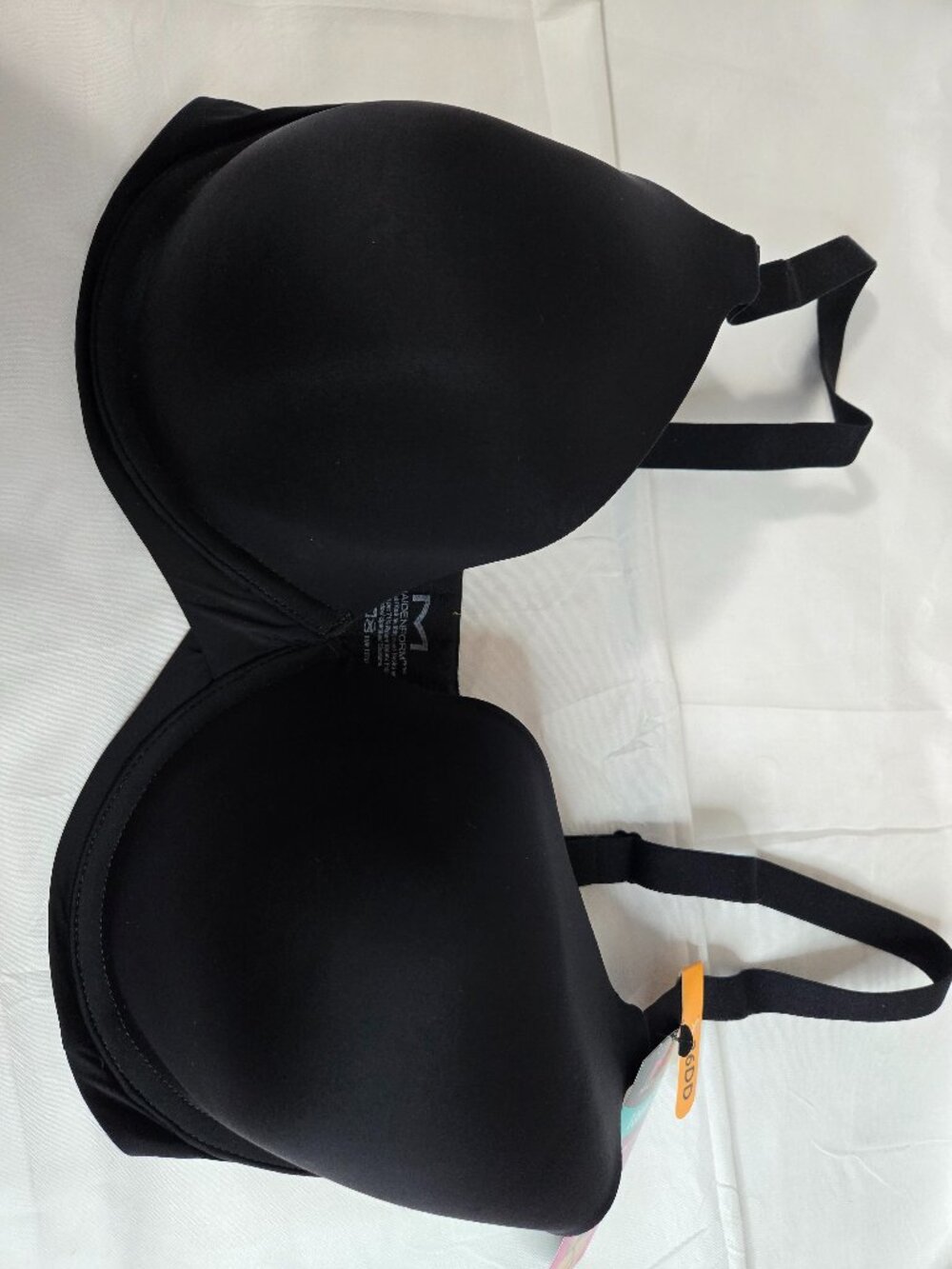 Maidenform 36DD black T-shirt convertible strap bra Style: DM7543